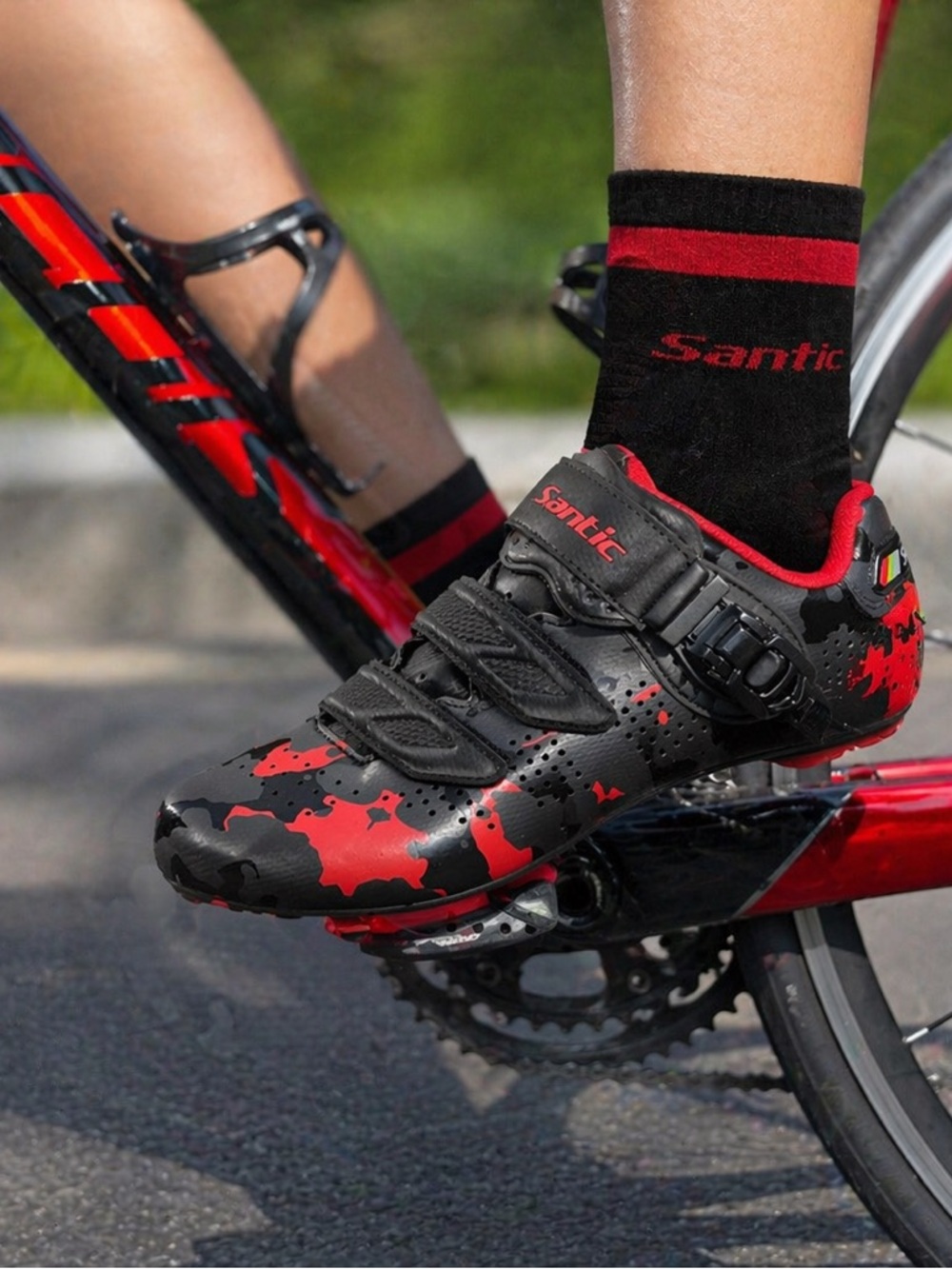 Santic Men's Black & Red Cycling Shoe - Secure Buckle Performance